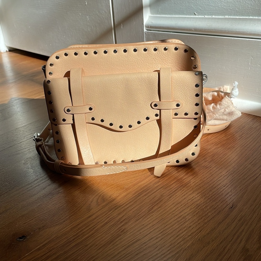 Camera bag NWOT